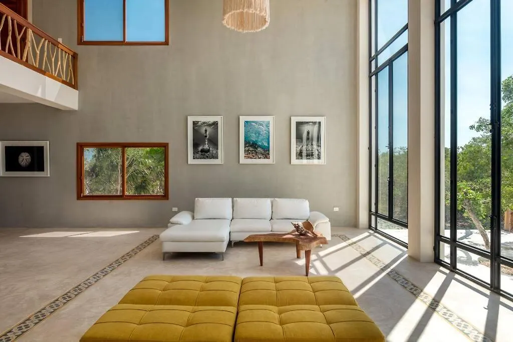 Villa Space Brings Us Closer To Art - Casa Imox Isla Holbox Mexico